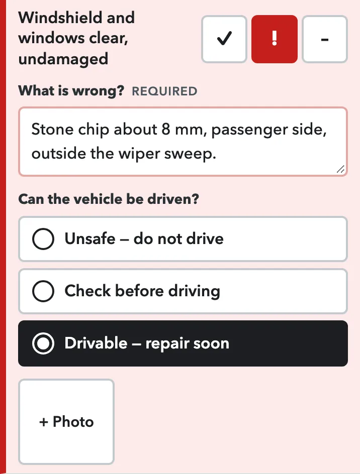 A windshield check marked as a defect, with a description of the chip and Drivable, repair soon selected.